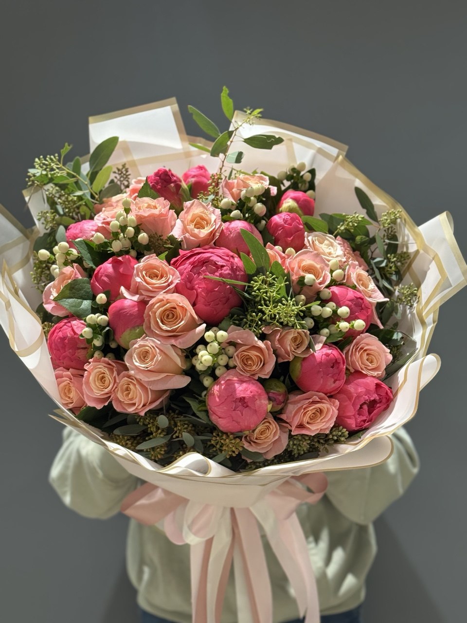 hug me bouquet