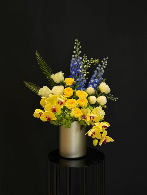  sun and moon arrangement 